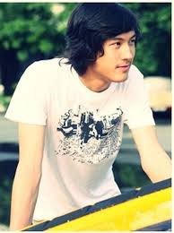หนุ่มดาวรุ่งจากละครดัง