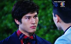 หนุ่มดาวรุ่งจากละครดัง