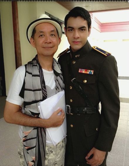 หนุ่มดาวรุ่งจากละครดัง