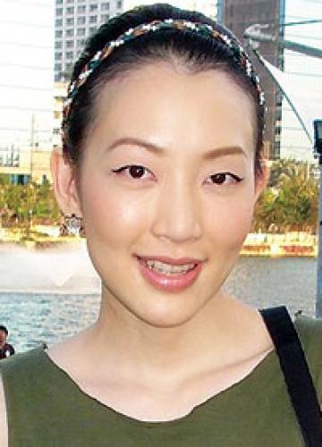คุณตู่แห่งวิกสาม สวยกว่านางเอกอีก!