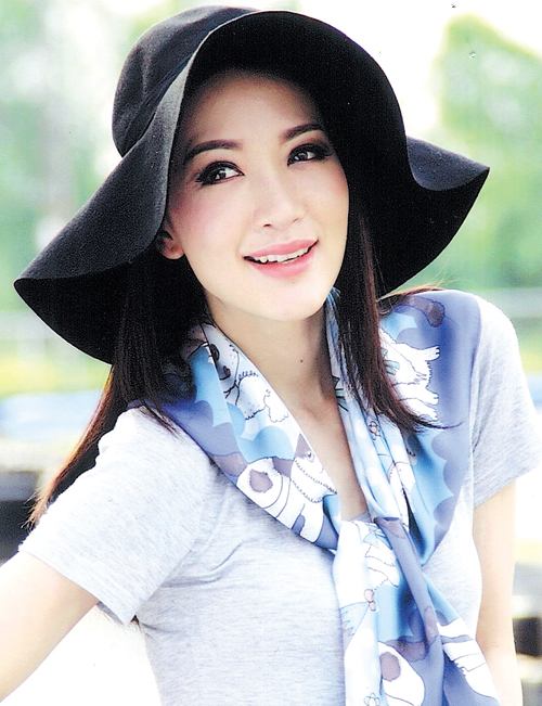 คุณตู่แห่งวิกสาม สวยกว่านางเอกอีก!