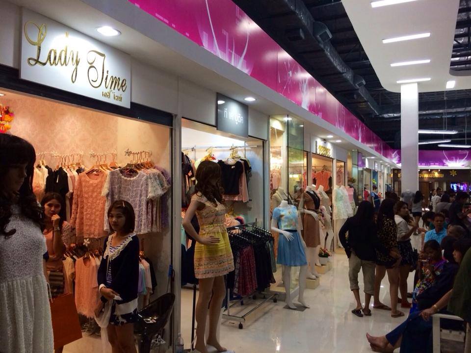 ห้างทวีกิจ ห้างท้องถิ่นคนบุรีรัมย์ทำเอง