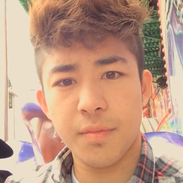 อยู่เฝ้าหอ มันน่าเบื่อ
