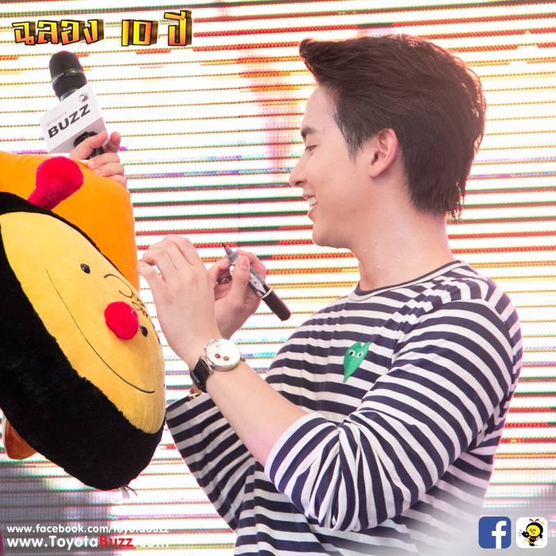 เจมส์จิที่โตโยต้าบัสส์