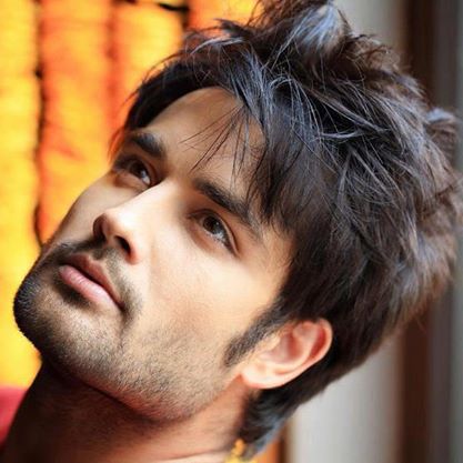 vivian dsena หนุ่มแขกในตา เศร้า