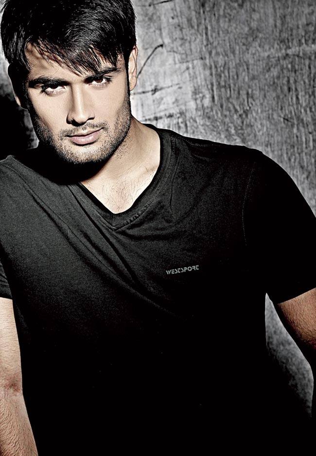 vivian dsena หนุ่มแขกในตา เศร้า