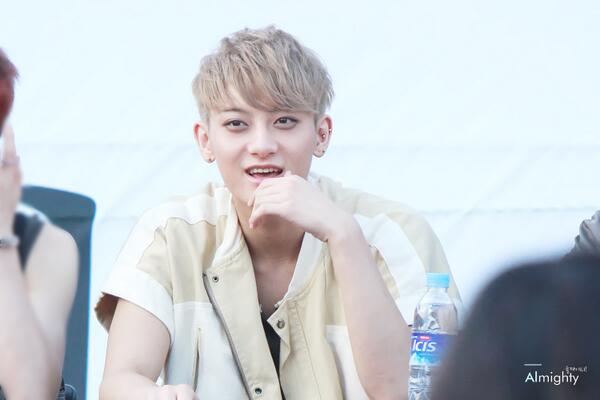 TAO EXO