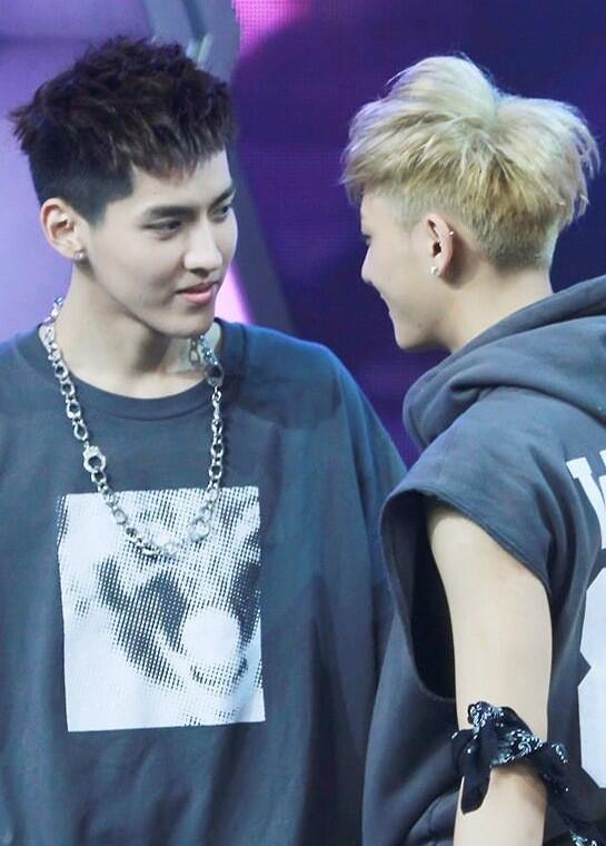 kristao คู่จิ้นตัวสูง