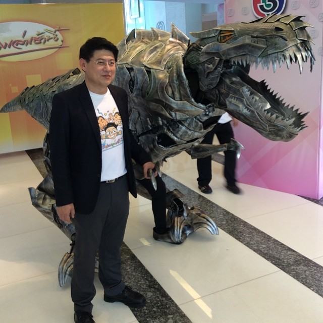 สรยุทธ์สุดรวย พา Transformers ทะลุมิติมาเดินเล่น!