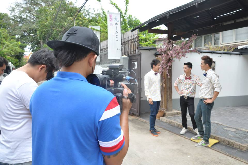 แหม่ม จินตหรา @ รายการ ปากว่ามือถึง (28-6-57)