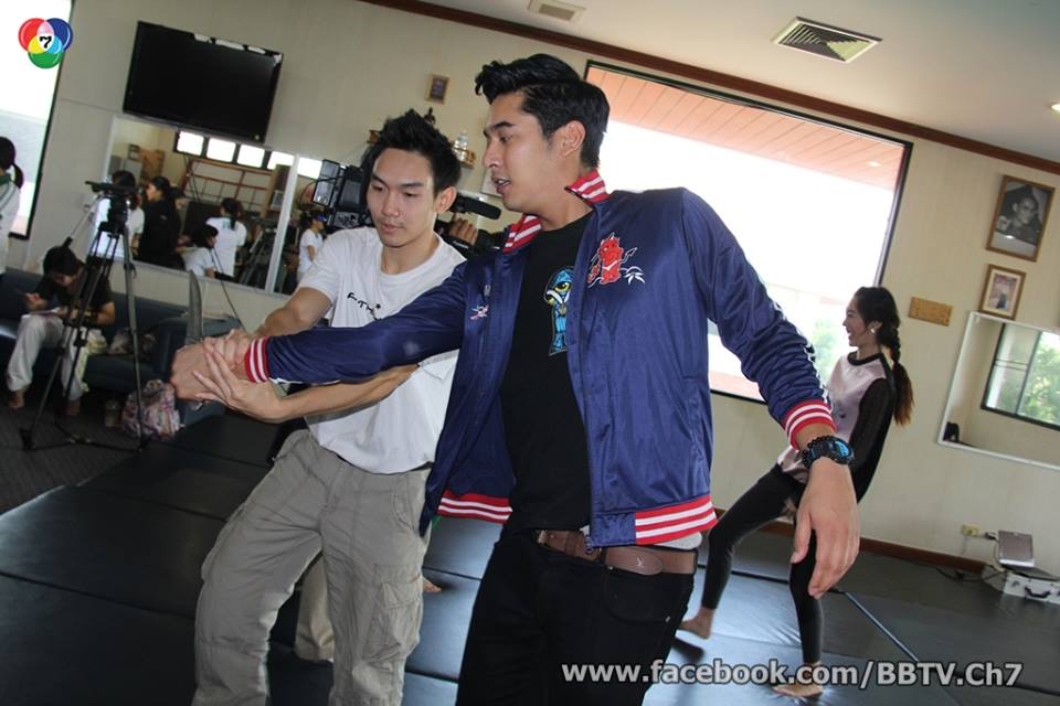 ละครหนีก็ล่า ซ่าก็รัก จัดกิจกรรมตอบเเทนเเฟนๆ หลังละครจบ!!