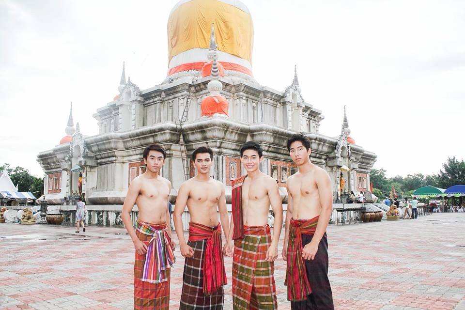 หนุ่มนาดูน ตักสิลานคร