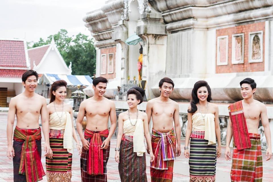 หนุ่มนาดูน ตักสิลานคร