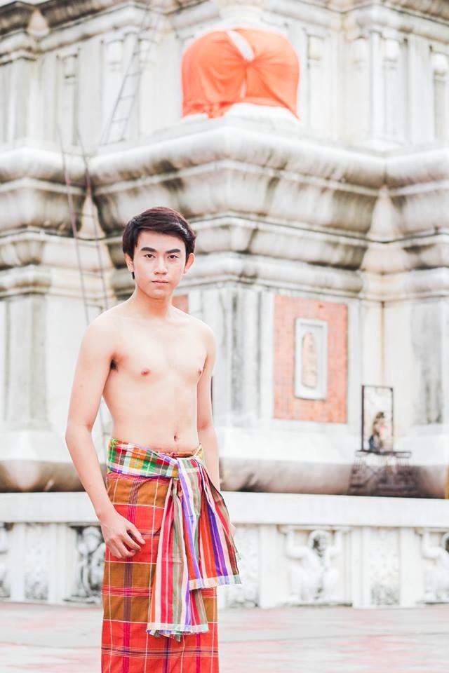 หนุ่มนาดูน ตักสิลานคร