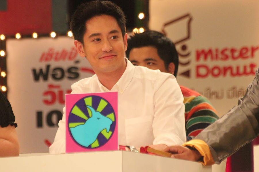 หมอฟัน = ໝໍແຂ້ວ