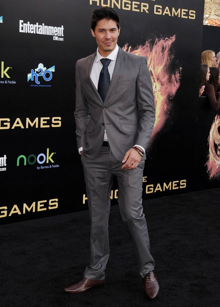 LEWIS TAN นายเเบบ นีเวีย สุดหล่อ!!