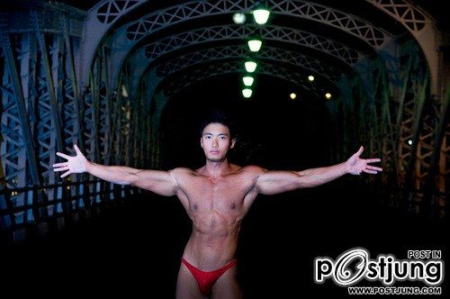 ถอดโชว์เรือนร่าง 480