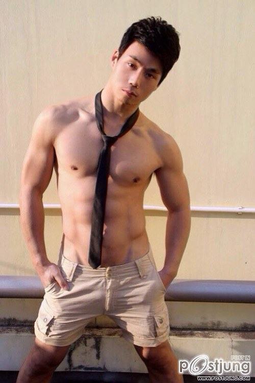 ถอดโชว์เรือนร่าง 490