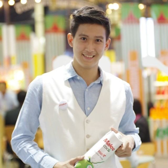 พี่คนนี้ใครกันครับ