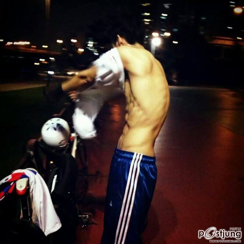 ถอดโชว์เรือนร่าง 500