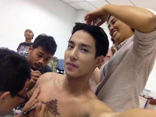 ปรัชญ์ ปรมิณ พระเอกดาวรุ่งสุดหล่อ .