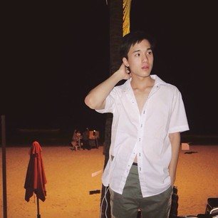 หนุ่มน้อยน่ารัก พร้อม IG 1