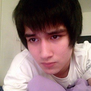 หนุ่มน้อยน่ารัก พร้อม IG 1