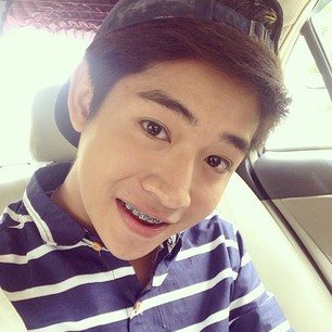 หนุ่มน้อยน่ารัก พร้อม IG 1