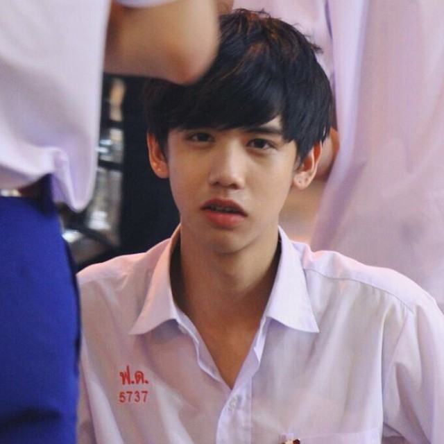 หนุ่มน้อยน่ารัก พร้อม IG 2