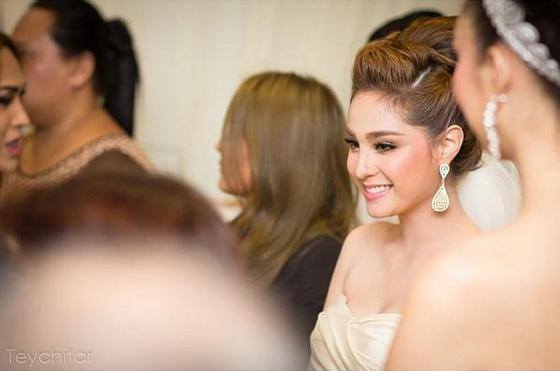 Pic__ขวัญ อุษามณี เดินแบบชุดแต่งงาน FinaleWeddingStudio @The Mall Fabulous Wedding Fair