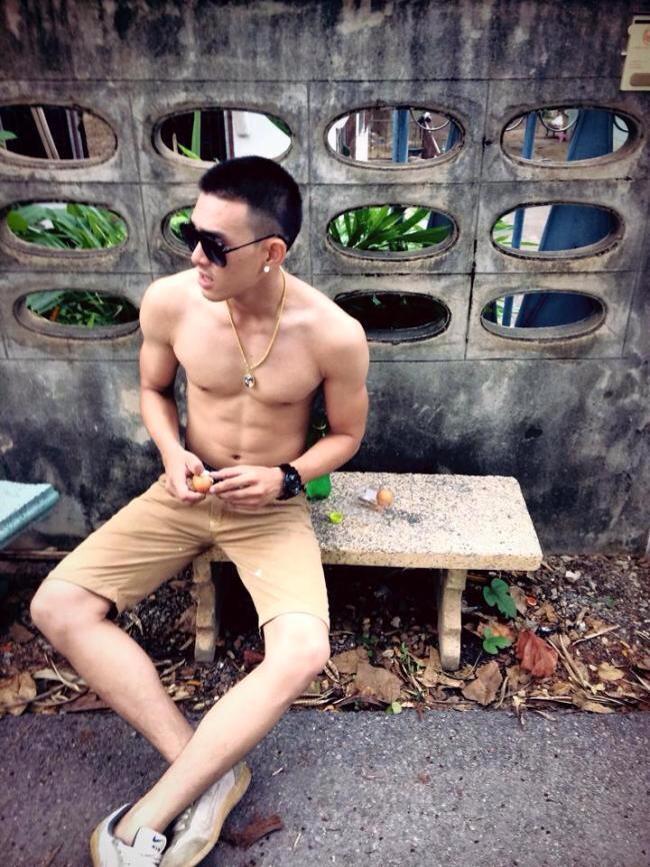 หนุ่มหล่อ sexyboy ^^"