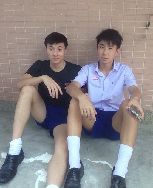 หนุ่มมัธยม น่ารัก