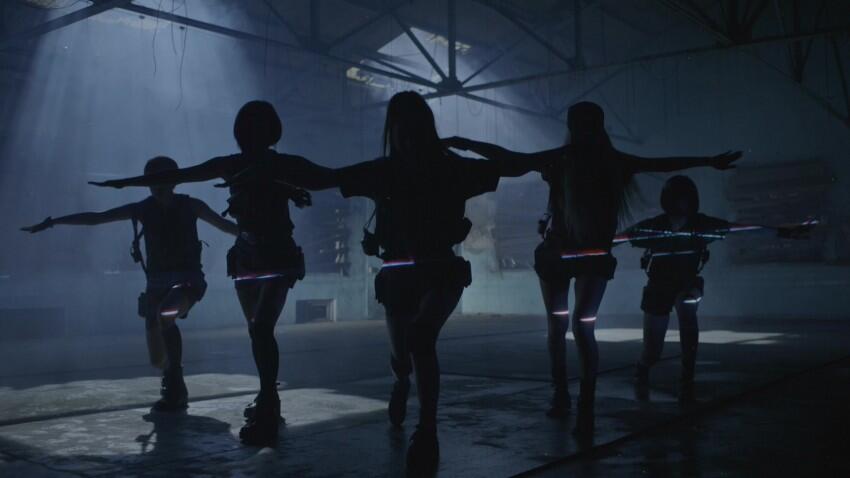 f(x)มาพร้อมกับ mv red light  เท่ห์ เก๋