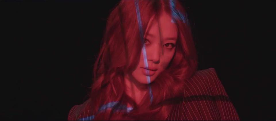f(x)มาพร้อมกับ mv red light  เท่ห์ เก๋