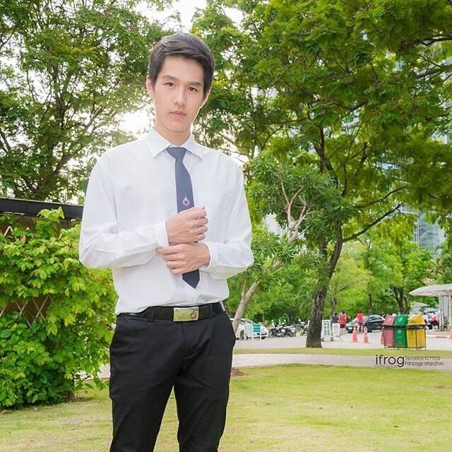 น้องทอย เดือนนิเทศ ม.รังสิต ปี57