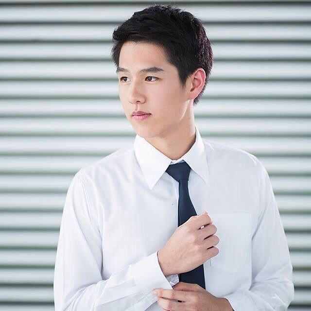 น้องทอย เดือนนิเทศ ม.รังสิต ปี57