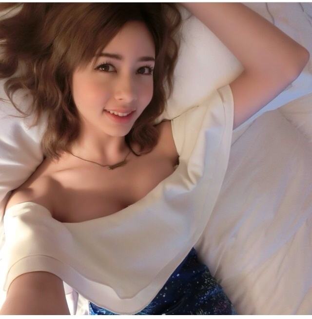 น้องโซฟี่ ดาวคณะศิลปศาสตร์ ม.รังสิต ปี57