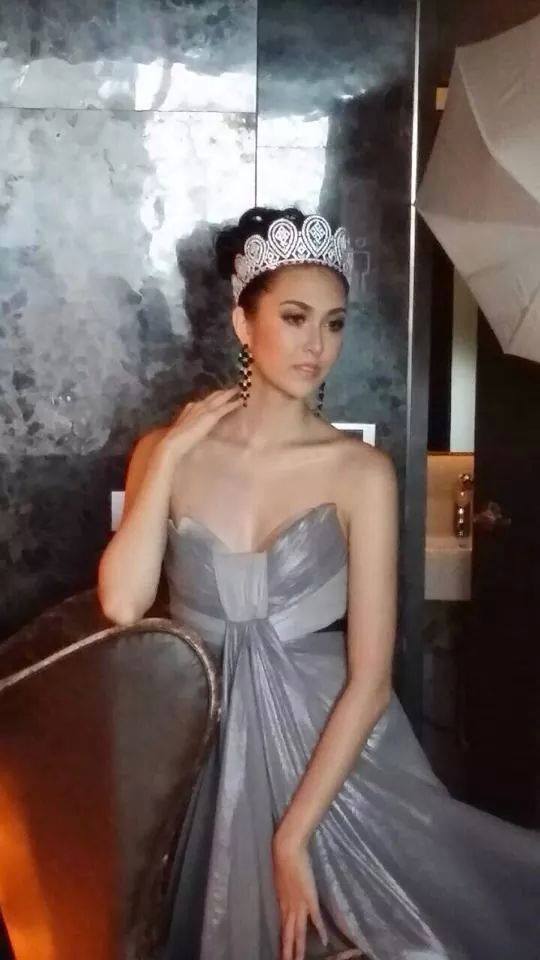 พิมบงกช MUT2014 มาถ่ายแบบนิตยสารสุดสัปดาห์