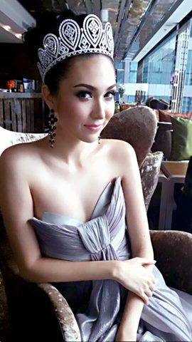 พิมบงกช MUT2014 มาถ่ายแบบนิตยสารสุดสัปดาห์