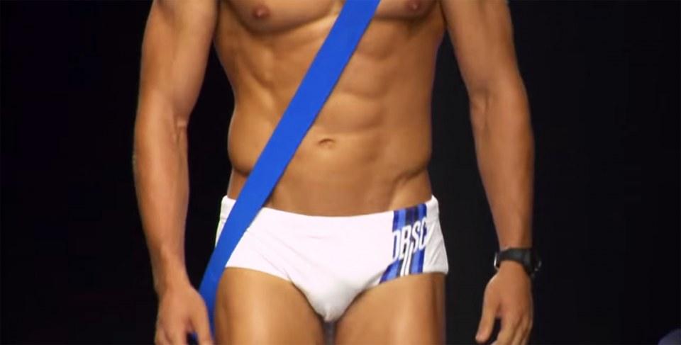 Dirk Bikkembergs SS15 แฟชั่นโชว์