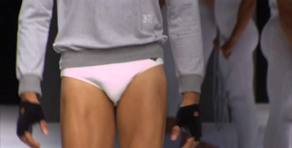 Dirk Bikkembergs SS15 แฟชั่นโชว์