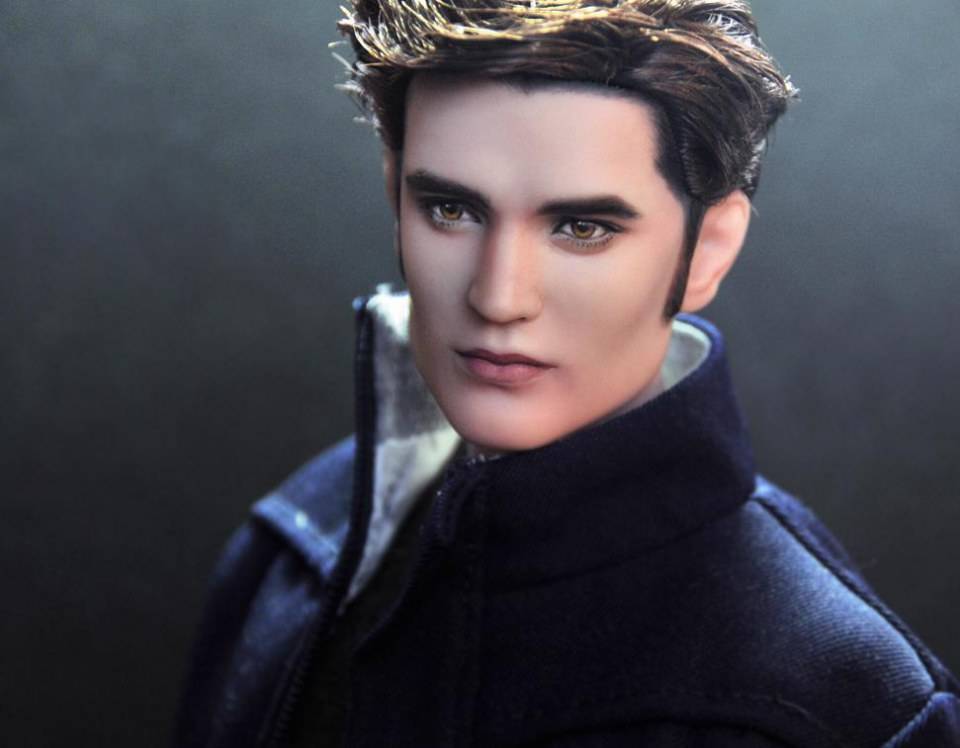 ตุ๊กตาบาร์บี้เอามาแต่งใหม่เหมือนจนน่าขนลุกค่ะ สวย!!!