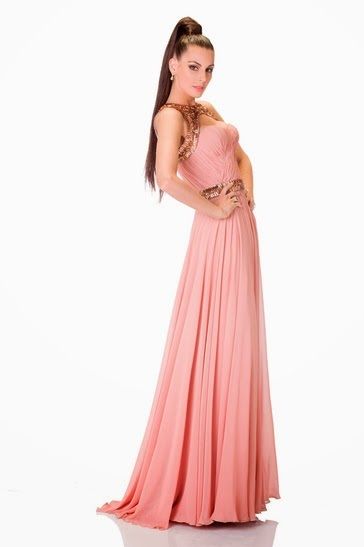 ชุดราตรีสวยๆ