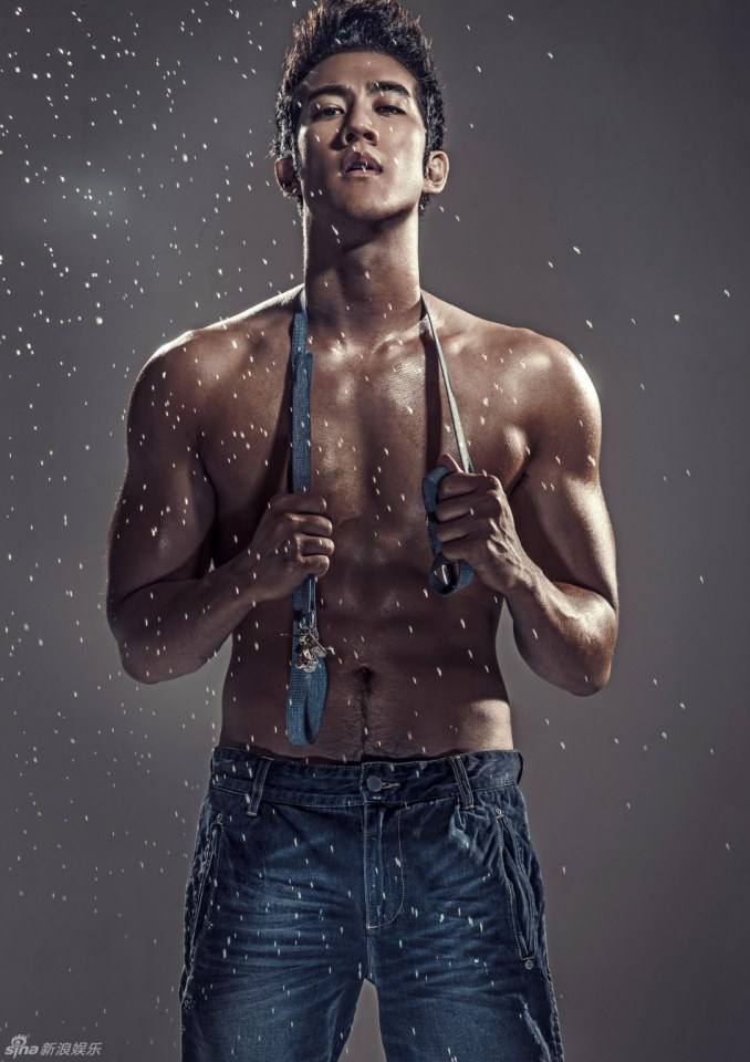 李治廷