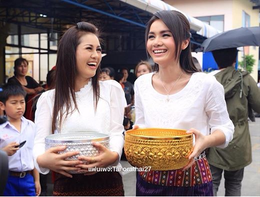 ตามดูสาวๆแกรมมี่ โกลด์ แห่เทียนกัน