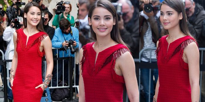 โปรยเสน่ห์ใส่สื่อเทศอยู่หมัด! &lsquo;ญาญ่า&rsquo; ปรากฏตัวในงาน Paris Fashion Week
