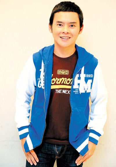 พี่ย้ง ทรงยศถอดเสื้อ (ผู้กำกับ HORMONES วัยว้าวุ่น ภาคแรก)