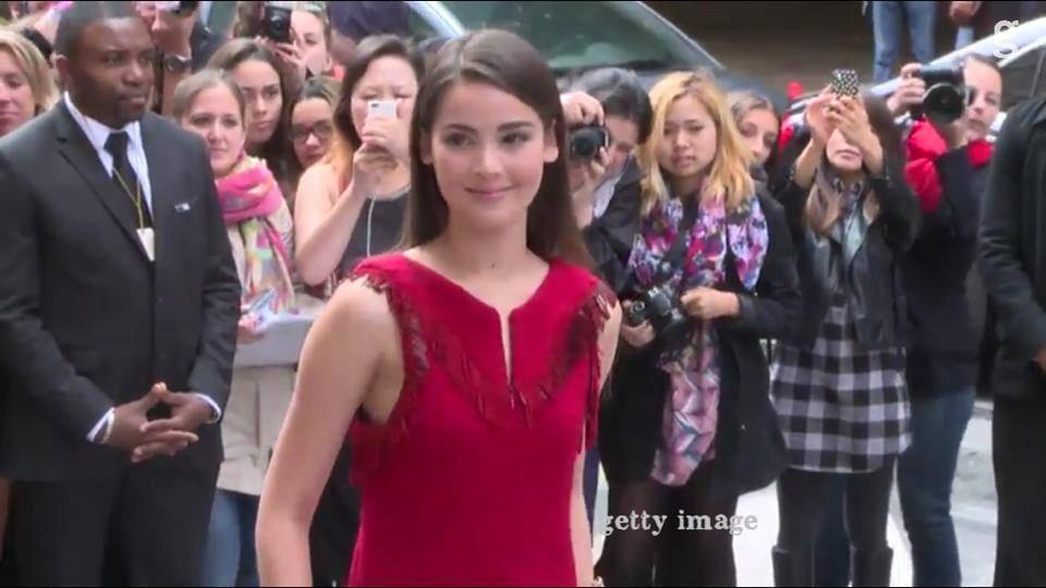 คลิปญาญ่า เดินเข้างาน Paris Haute Couture Fashion Week  แฟชั่นโชว์ของแบรนด์ Chanel