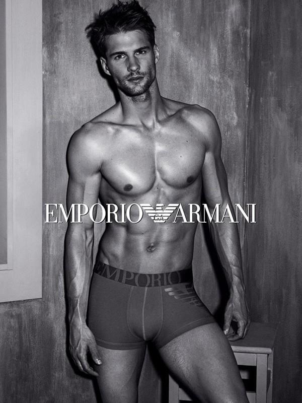 ฉันรักเขา Tomas Skoloudik 18+