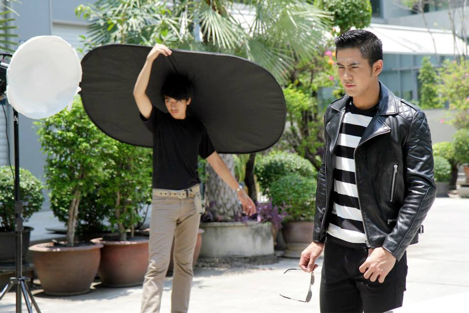 เต้ย พงศกร @ เบื้องหลังถ่ายแบบ C.Life Free Magazine issue 25